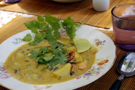 pihalla kasvaa korianteri