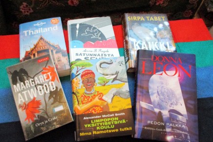 koukussa kirjastoon ja&nbsp;kirpputoreihin