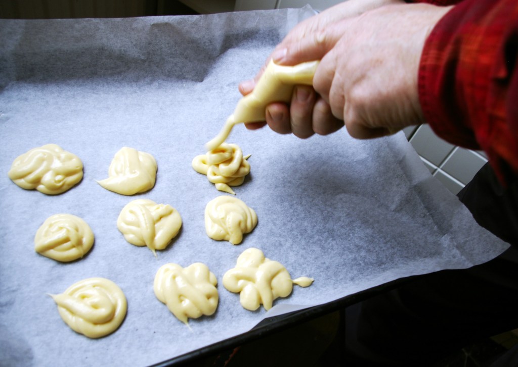 JUSSI TEKI PAKASTEPUSSISTA KÄTEVÄN PURSOTTIMEN