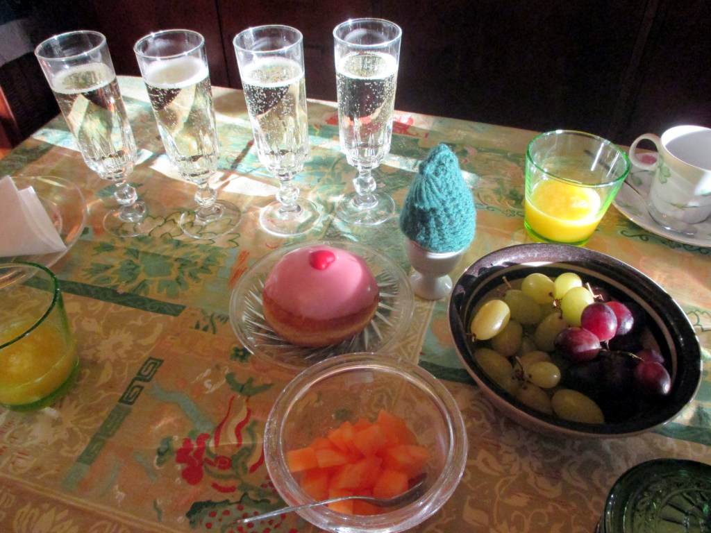 LASKIAISSUNNUNTAIN BRUNSSI