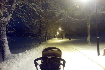 vesi- ja lumileikkejä