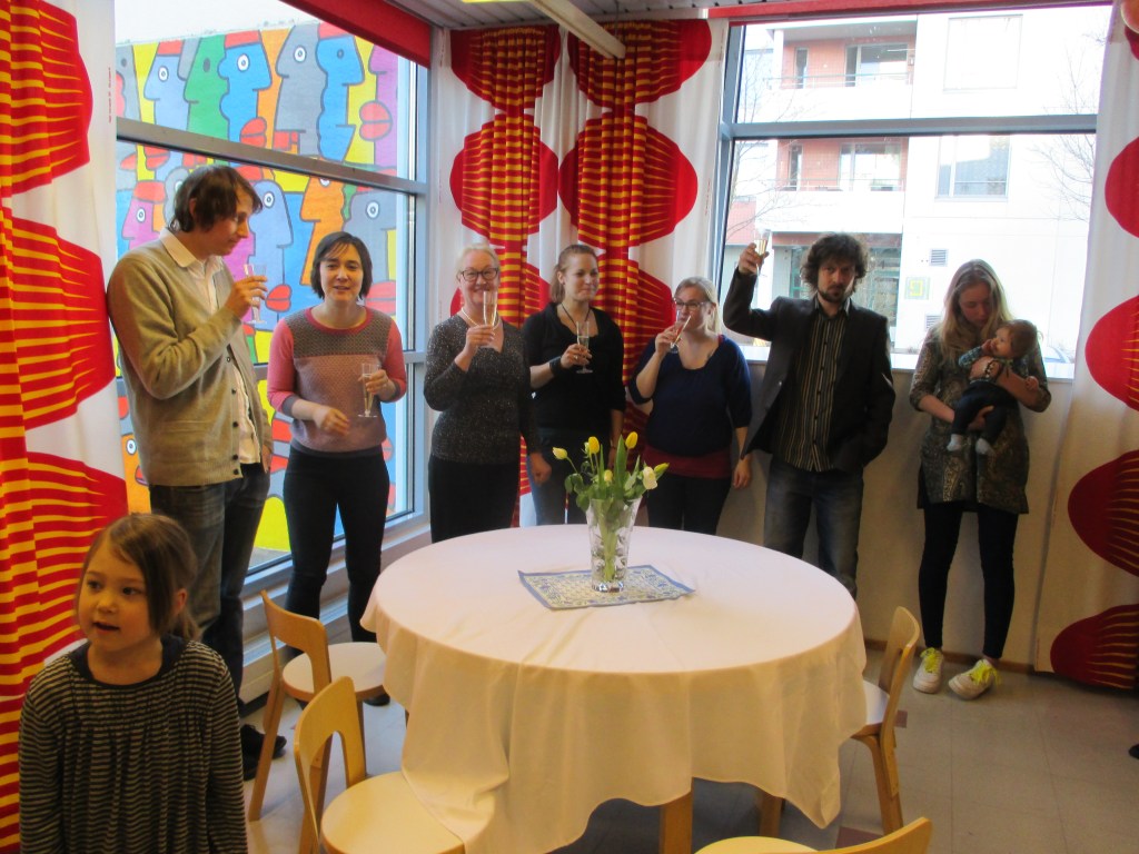 MISKA SAI SEITSEMÄN KUMMIA