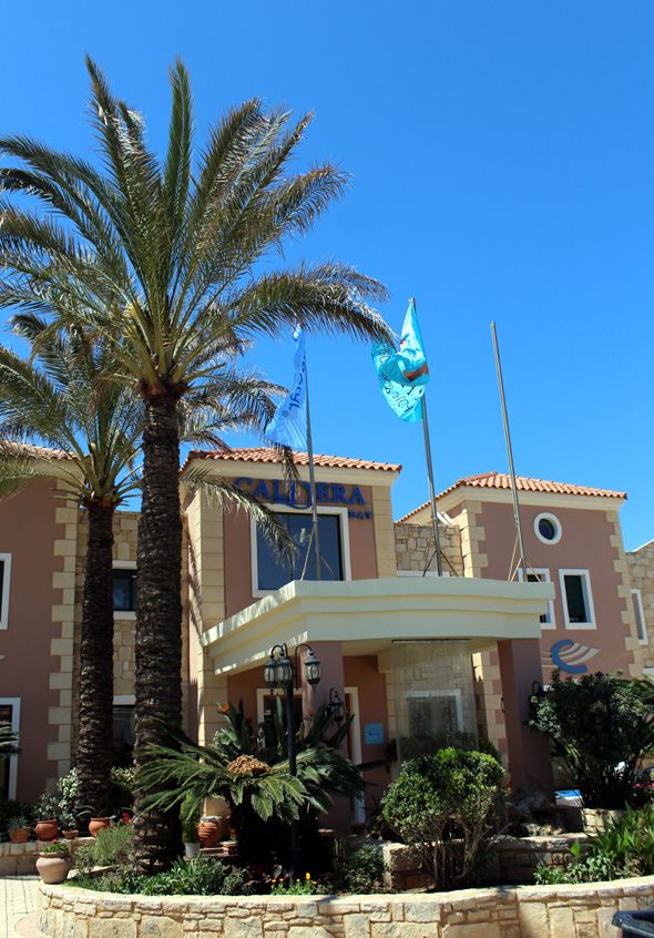 HOTELLIMME CALDERA BAY PLATANIAKSESSA