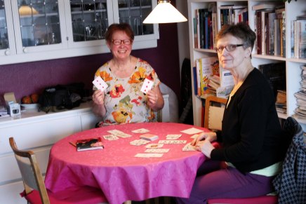 canastaa ja teatteriesityksiä