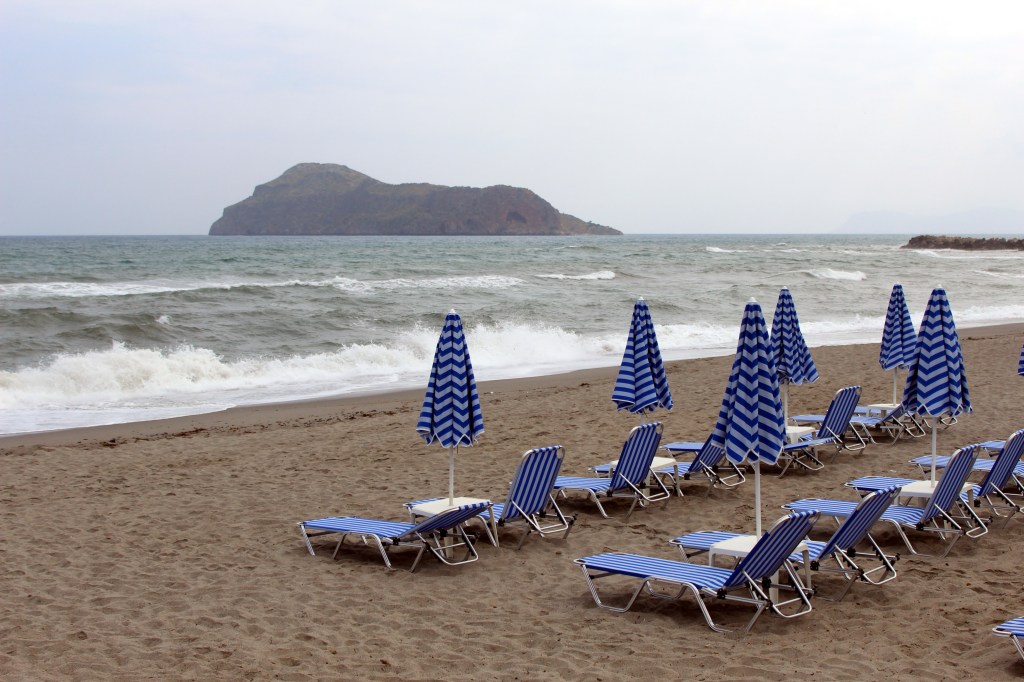 RANTATUOLIT OLIVAT AAMULLA TYHJILLÄÄN