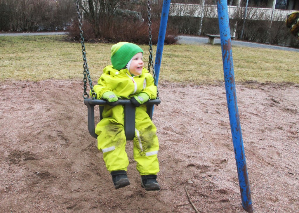 VISA VIIHTYI KEINUSSA