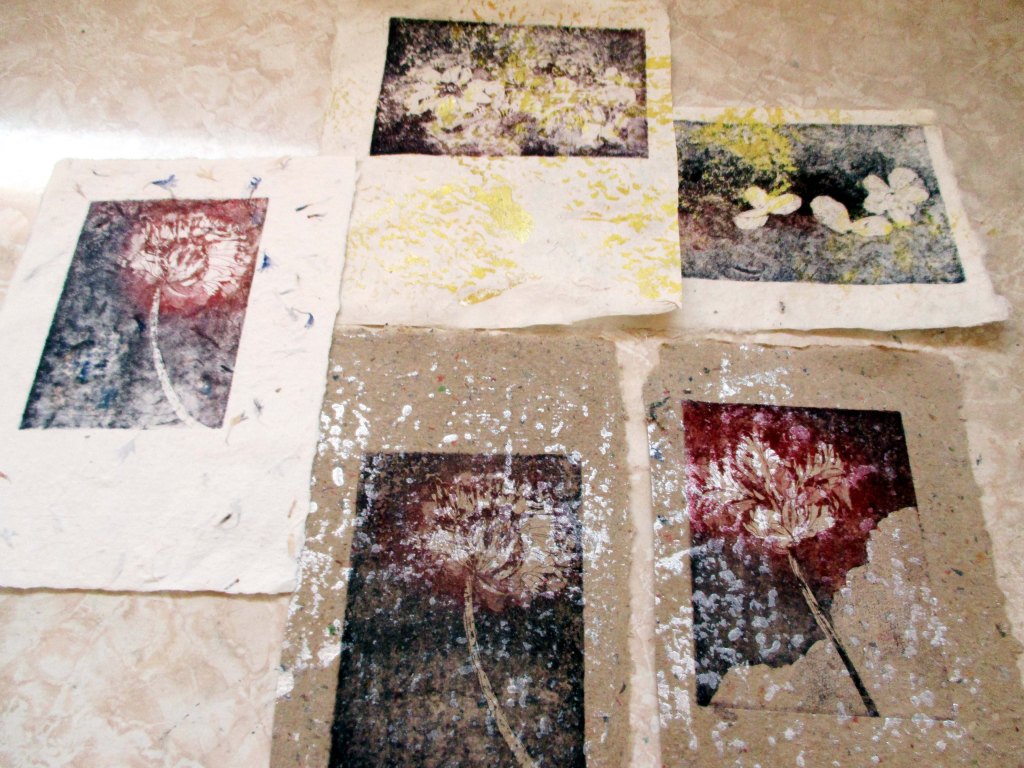 KORTTIVEDOKSIA ERIKOISPAPEREILLE