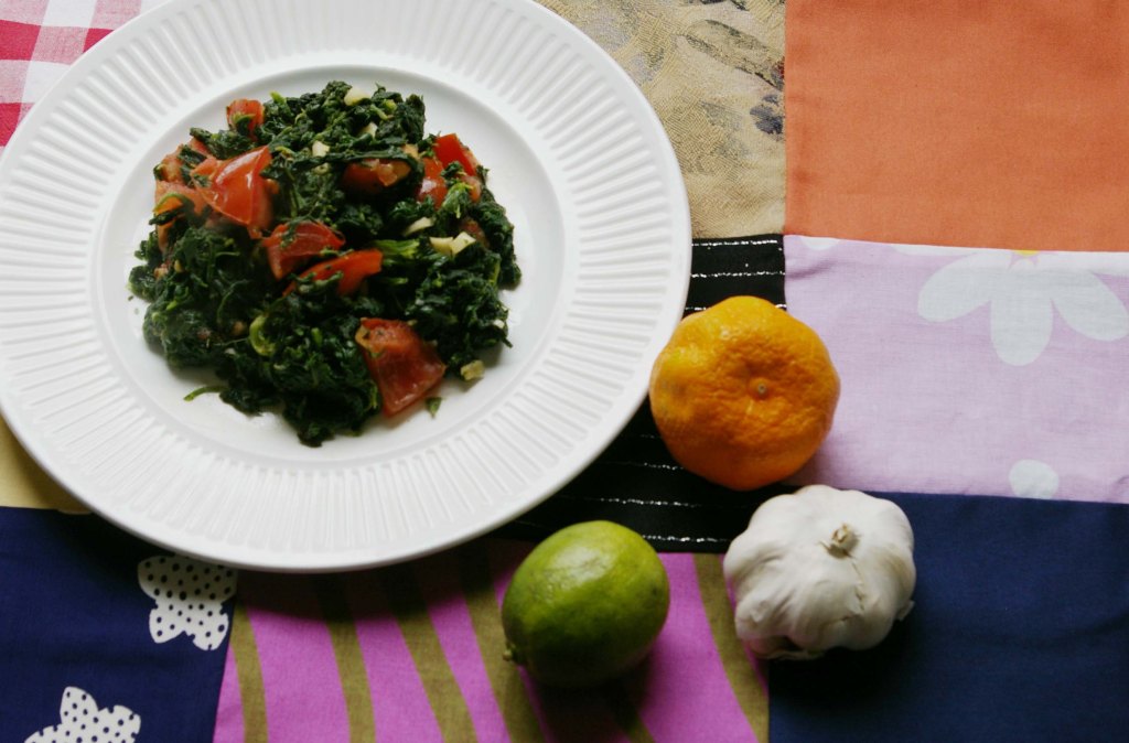 VÄRIKÄS ILLALLINEN