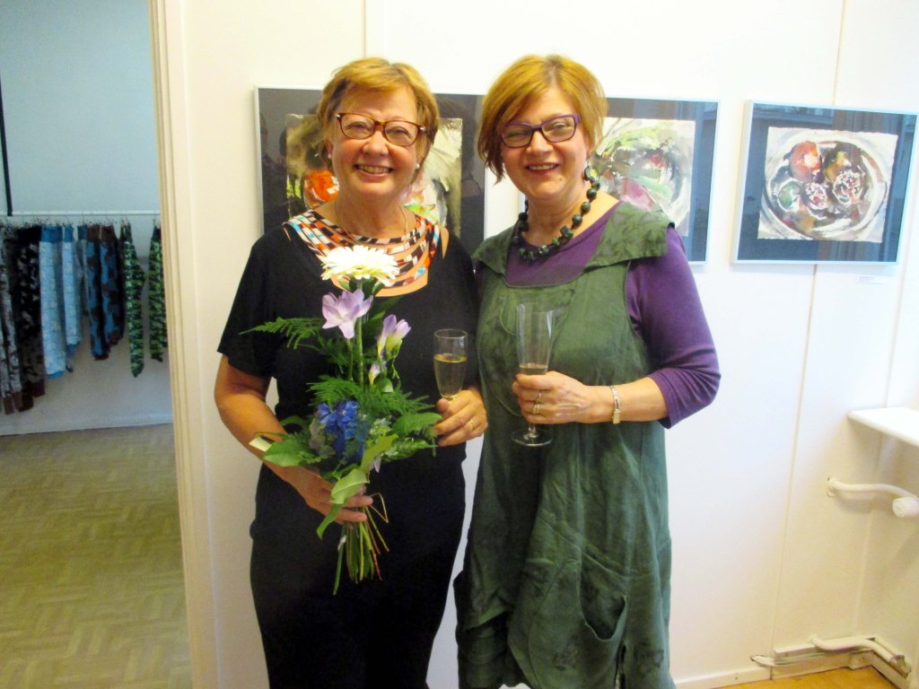 YLLÄTYSVIERAS MERJA TULI HOLLOLASTA