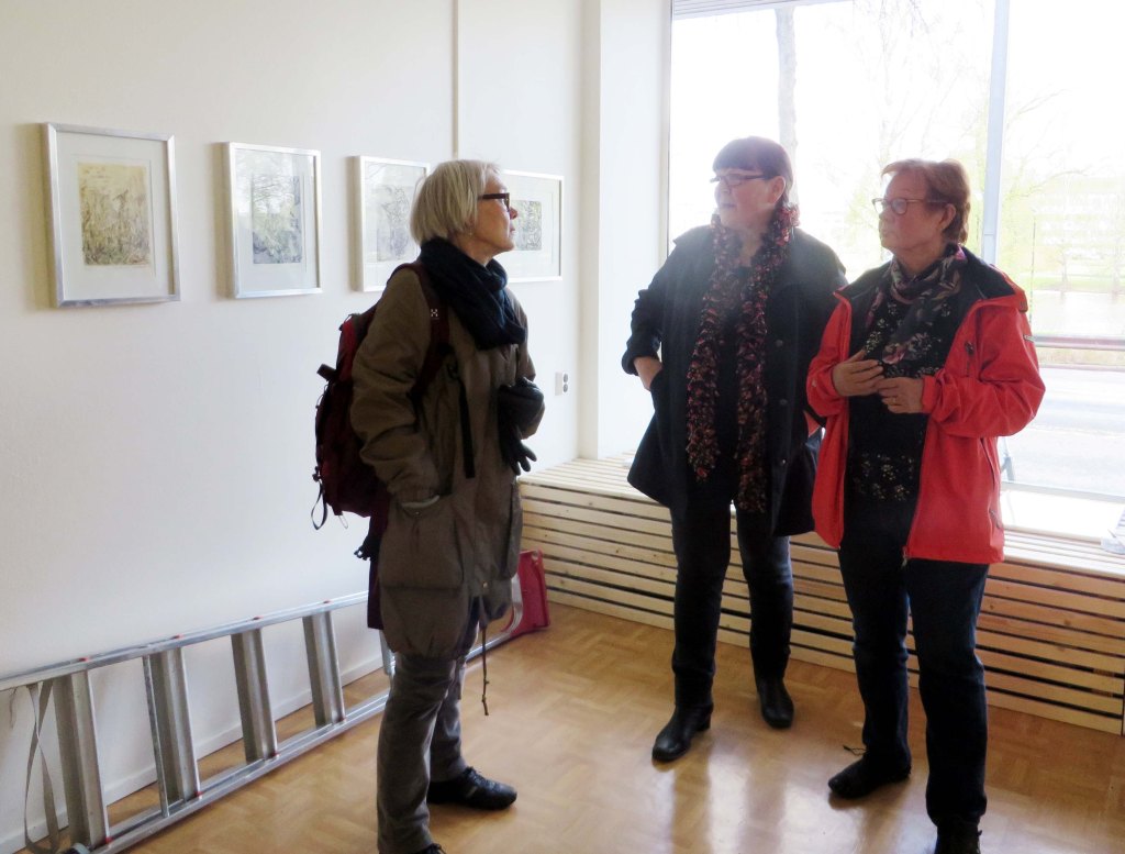 MINNE LOUNAALLE - NO KAS, HÄLLÄ LÖYTYY KULMAN TAKAA