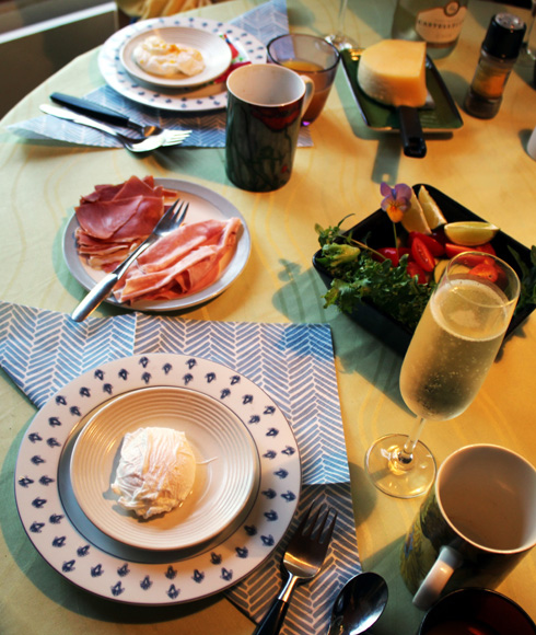 JUHANNUSPÄIVÄN BRUNSSI