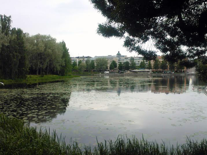 GALLERIA PAPERIHUONE ON VANAJAVEDEN RANNALLA KESKELLÄ HÄMEENLINNAA