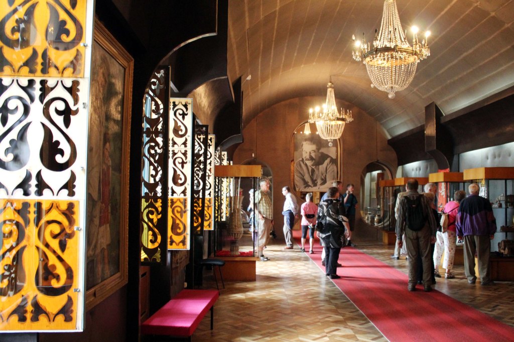 MUSEON SALIT OLIVAT VAIKUTTAVIA