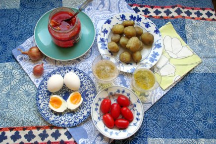 uusia perunoita ja&nbsp;silliä