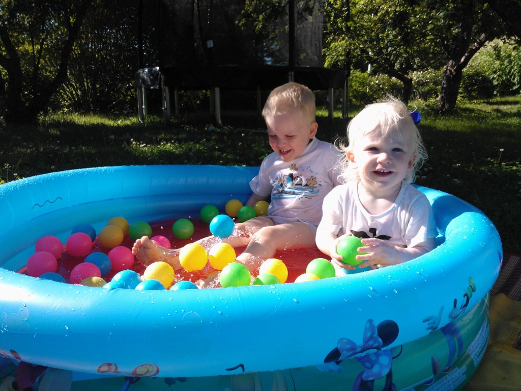 OTSOLLA JA VISALLAKIN ON KESÄ