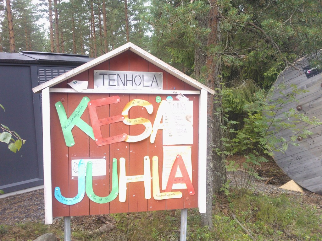 TENHOLAN KYLÄJUHLAT OVAT AINA KESÄN TAPAUS