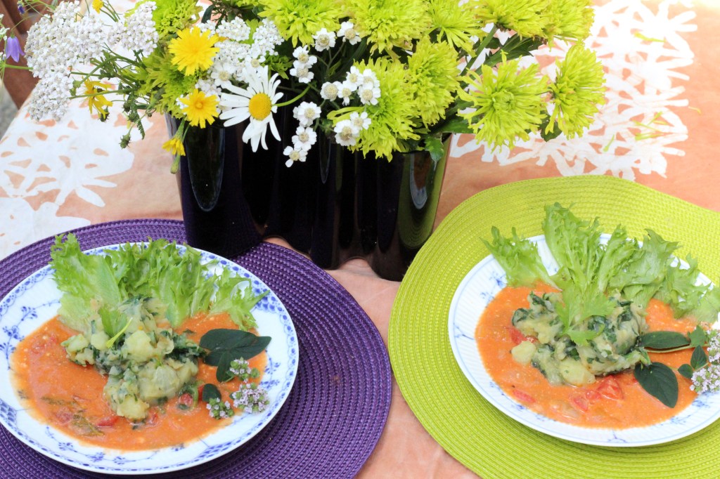 SALSAA JA PINAATTI-JUURESMUHENNOSTA