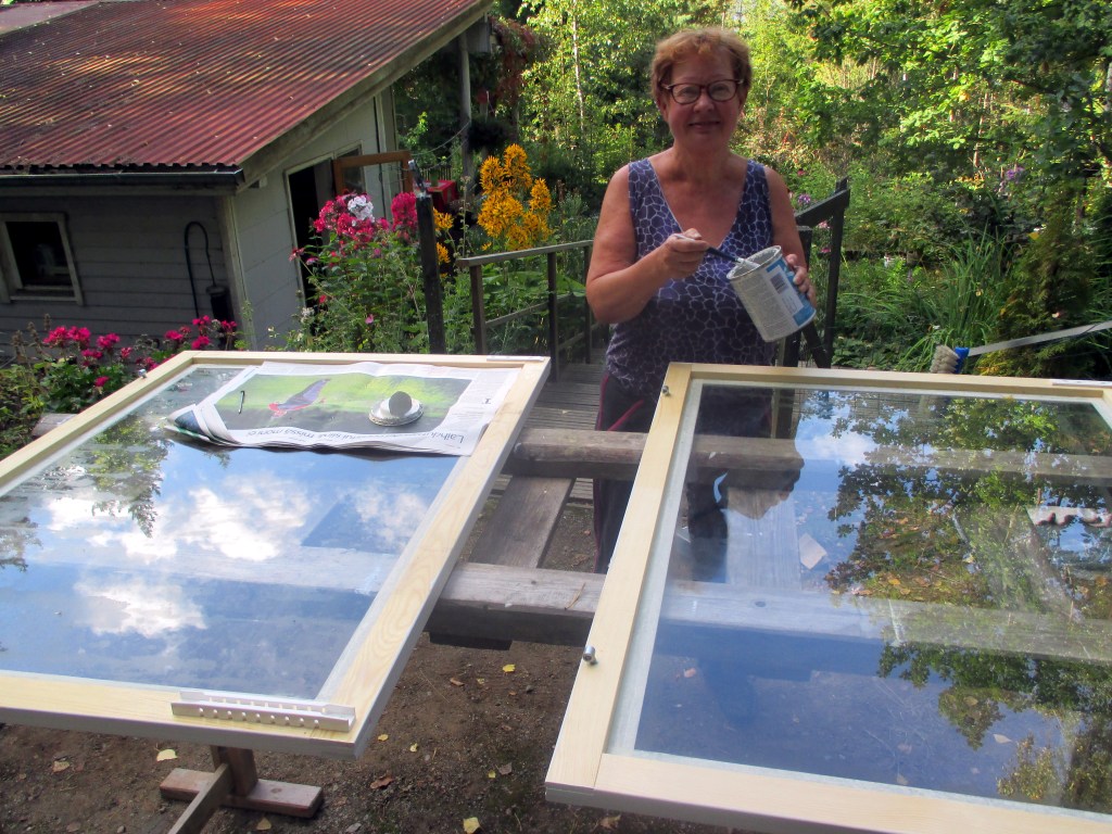 MAALARI-LEENA VAUHDISSA