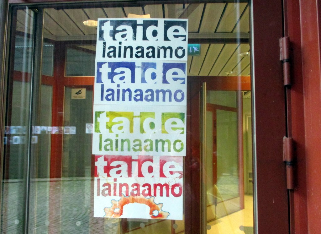 YKSI SUOSIKKIKOHTEISTANI ON VERKATEHDAS JA SIELLÄ TAIDELAINAAMO, JOSSA ON MINUNKIN TÖITÄNI