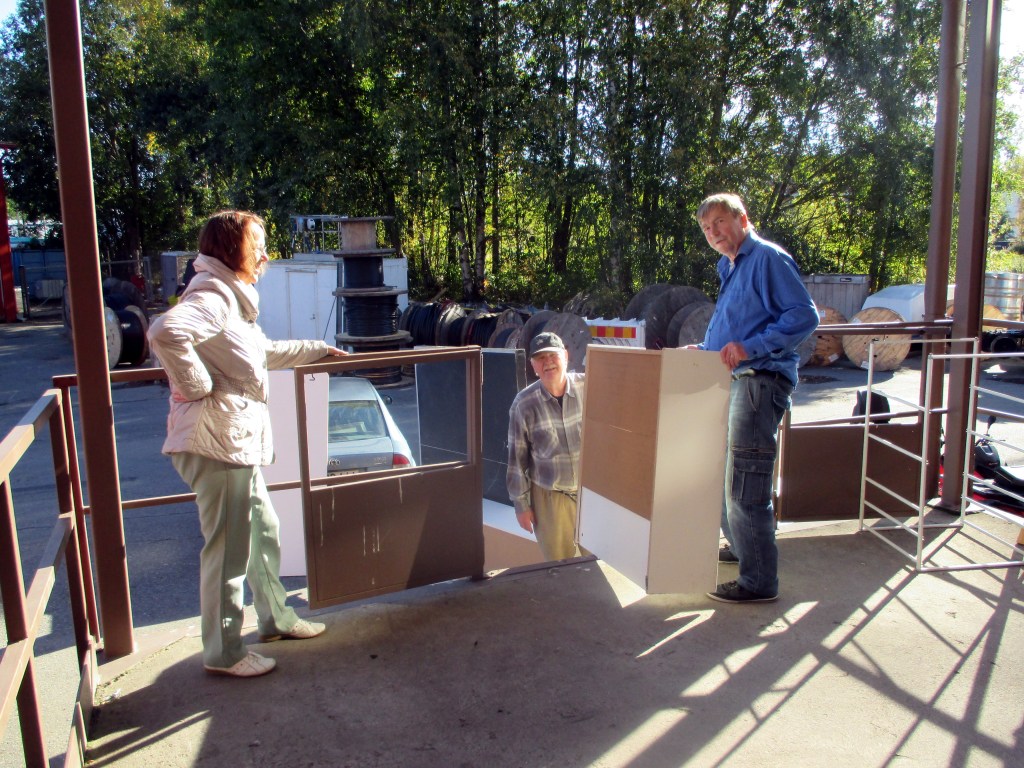 ONNEKSI OLI LASTAUSSILTA