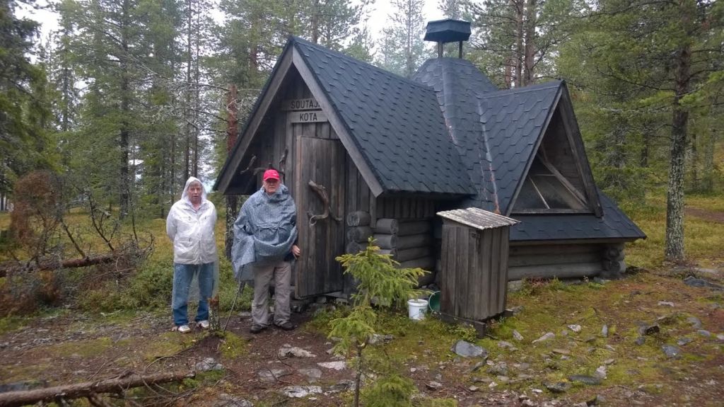 SOUTAJAN KODALLA SADESÄÄSSÄ