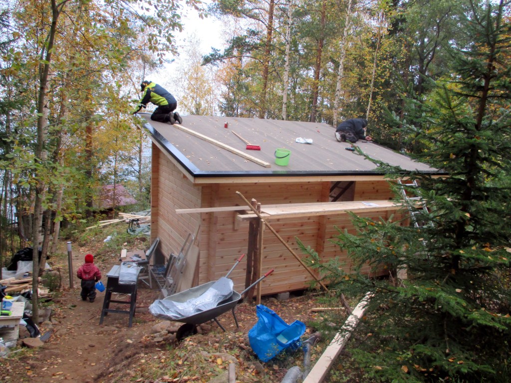 KATON REUNUS ON LÄHES PELLITETTY