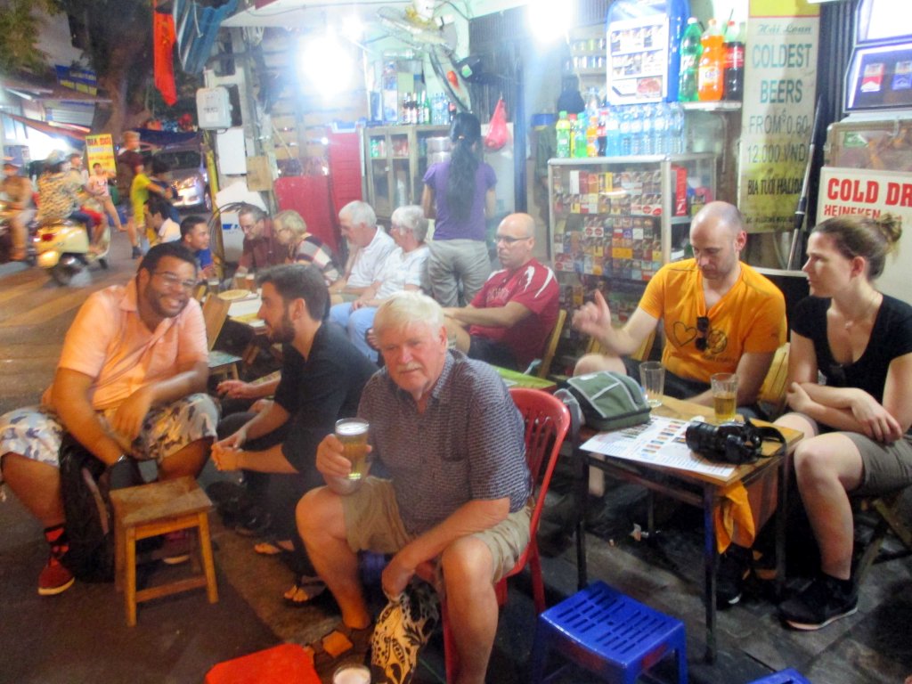 BIA HOI MAISTUI MUILLEKIN