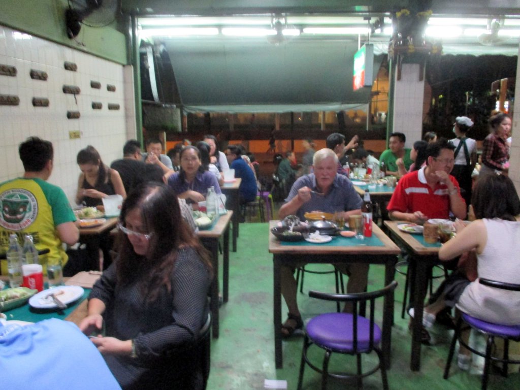 KUVASSA KESKELLÄ NÄLKÄINEN JUSSI