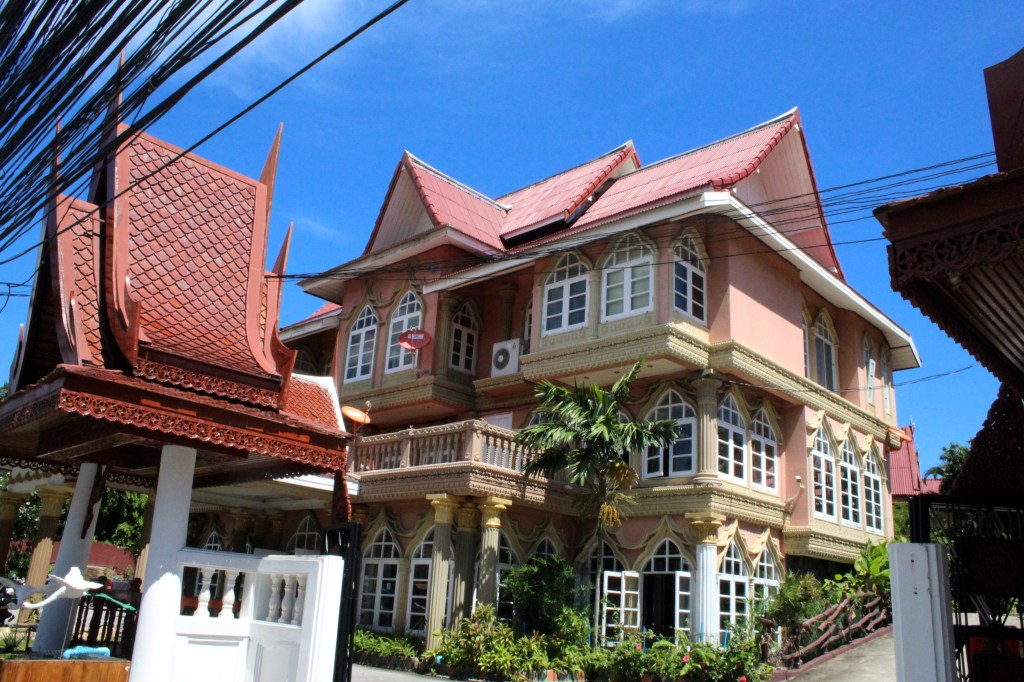 EKSOOTTINEN CHAWENG RESORT