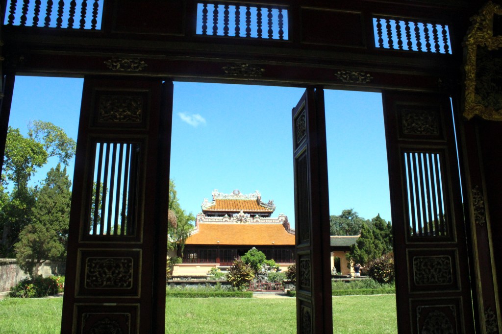 KUNINKAALLINEN TEATTERI