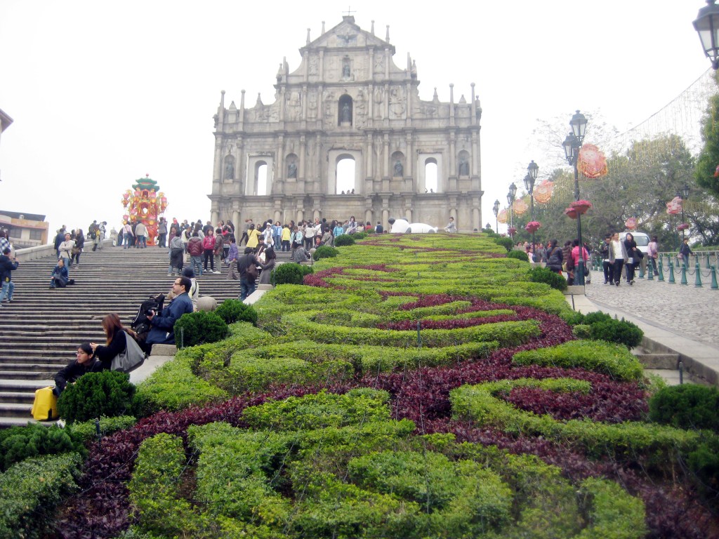 RUINAS DO SAO PAULO - JÄLJELLÄ OLI VAIN JULKISIVU