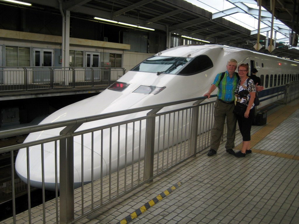 LUOTIJUNAN KYYTI HUIMASI