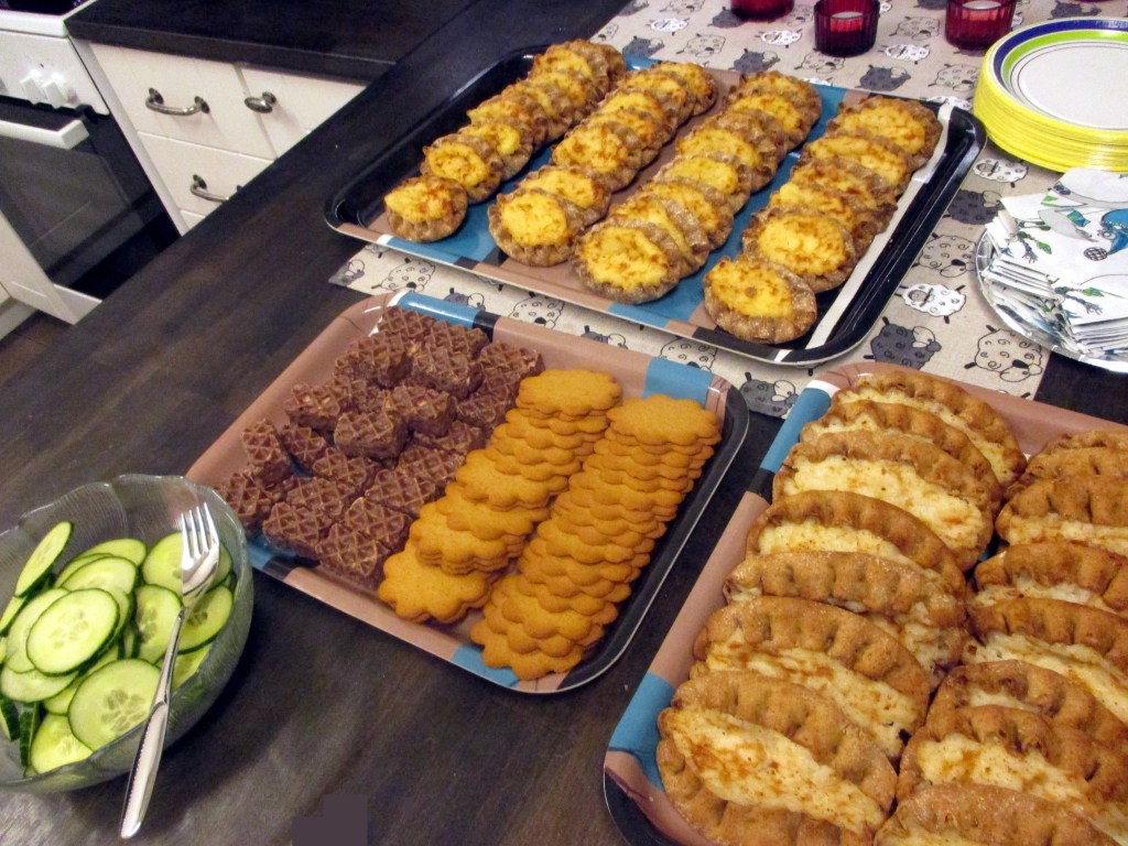 LOHTURUOKAA SATEISENA MARTTAILTANA