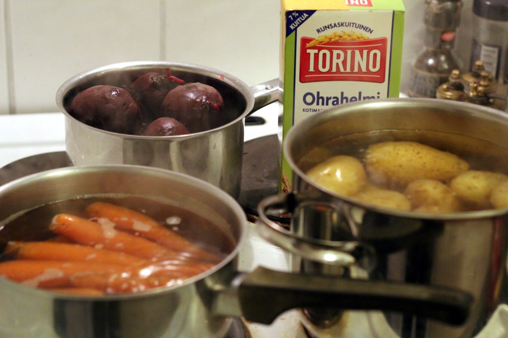 LUVASSA PERINNERUOKIA