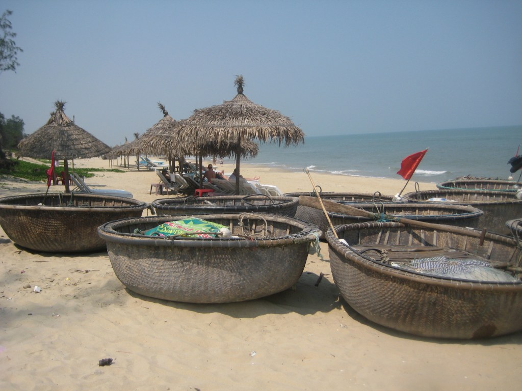 KALASTAJIEN KORIVENEITÄ