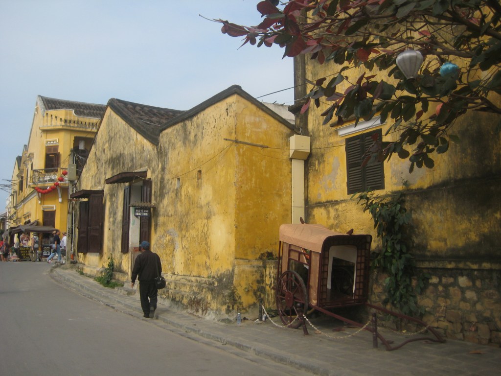 KUVAUKSELLINEN VANHA KAUPUNKI