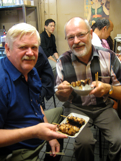 KANAVARTAAT MAISTUIVAT