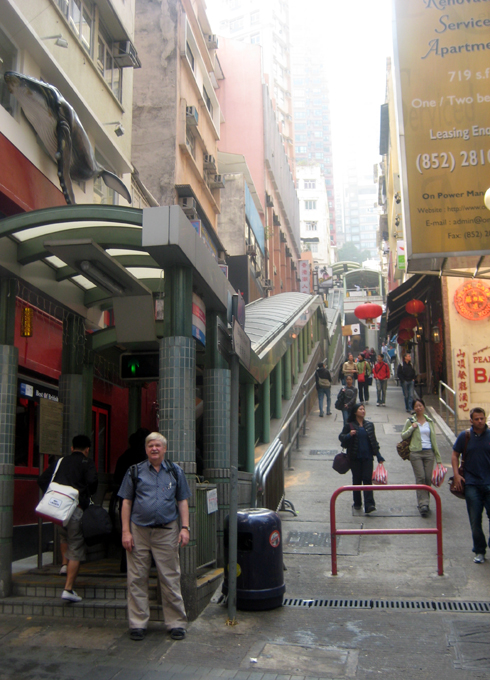 LIUKUPORTAAT OLIVAT KÄTEVÄT