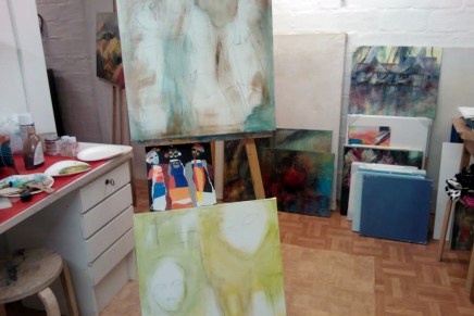 pohjamaalausta ja kuullotusta