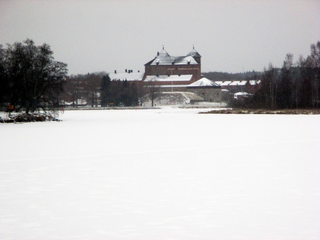 VANAJAVESI ON JÄÄSSÄ