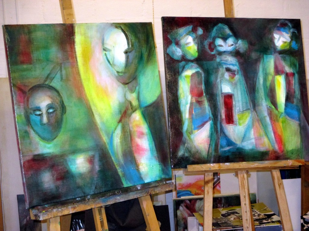 ÖLJYVÄRIMAALAUKSET EDISTYVÄT KUULLOTTAMALLA