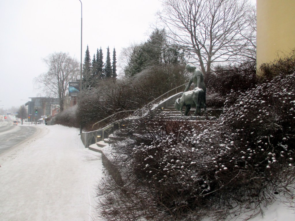 HÄMEENLINNA ON SAANUT LUMIPEITTEEN