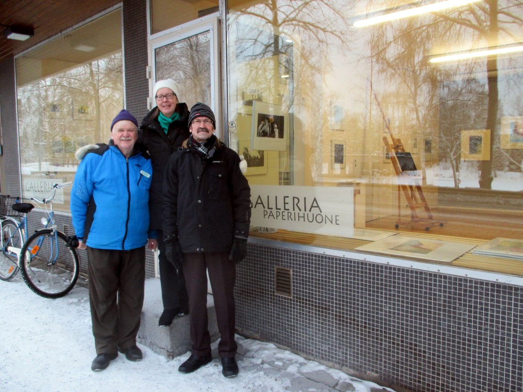 VEIMME VIERAILIJAT GALLERIA PAPERIHUONEELLE