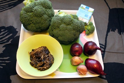 parsakaalia ja suppilovahveroita