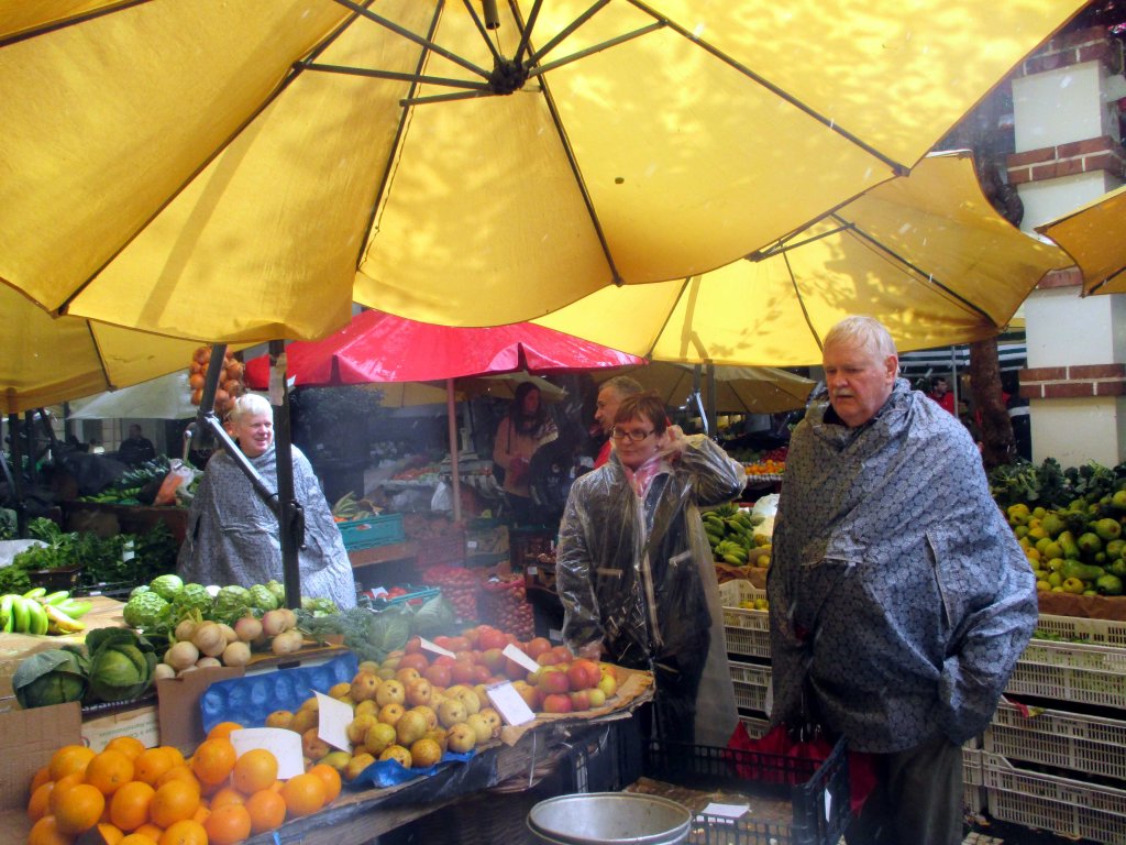 SADETAUKO KAUPPAHALLILLA