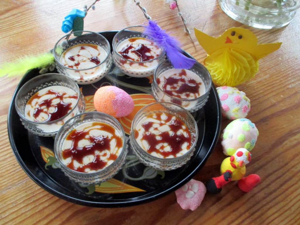 LAURA HEMMOTTELI PANNACOTTA-JÄLKIRUUALLA