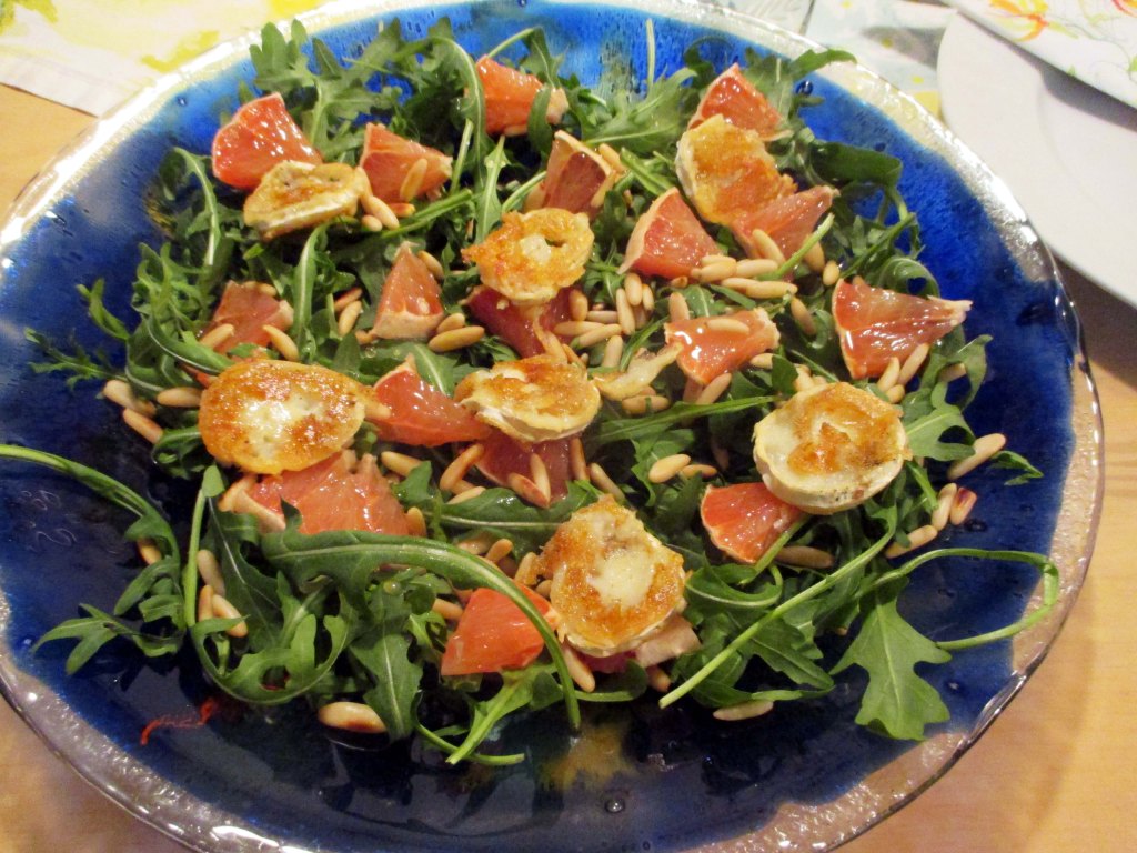 VUOHENJUUSTO-VERIGREIPPI-RUCOLASALAATTIA