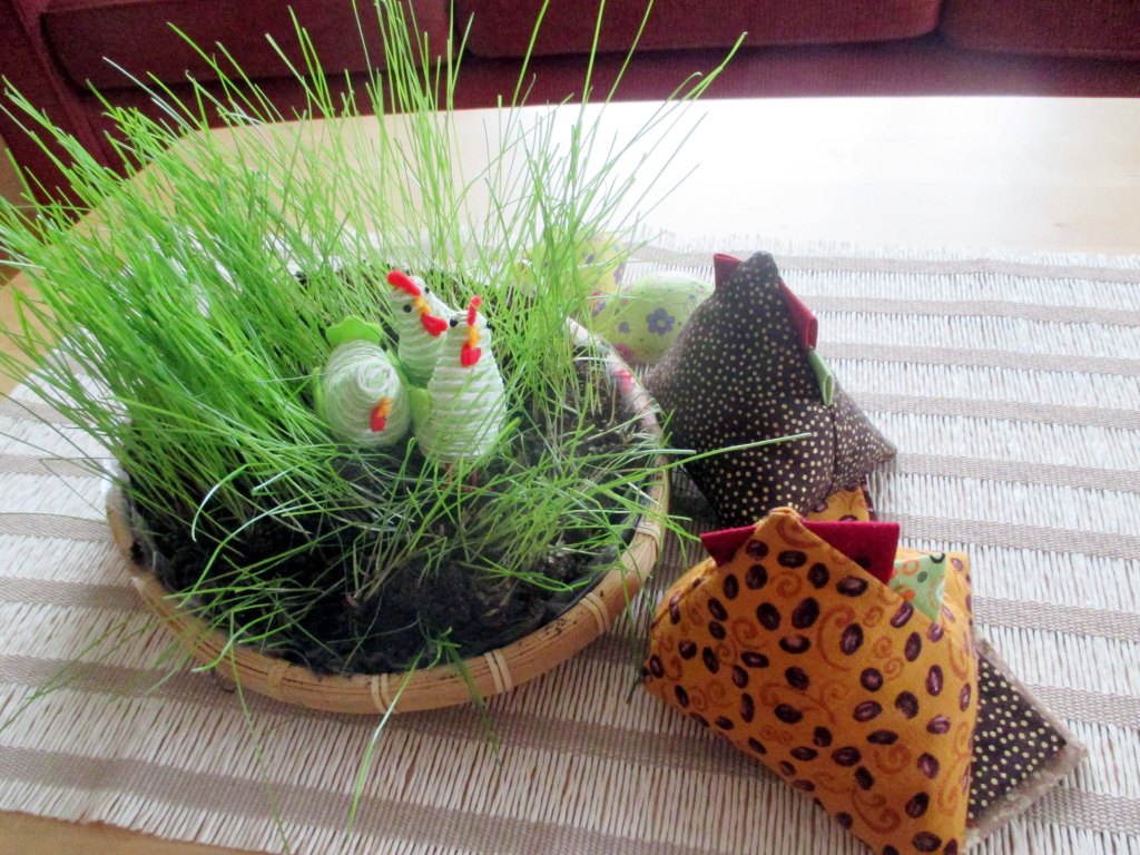 HYVÄÄ PÄÄSIÄISTÄ 2016