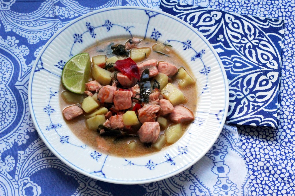 LEMPEÄÄ THAIKALAKEITTOA