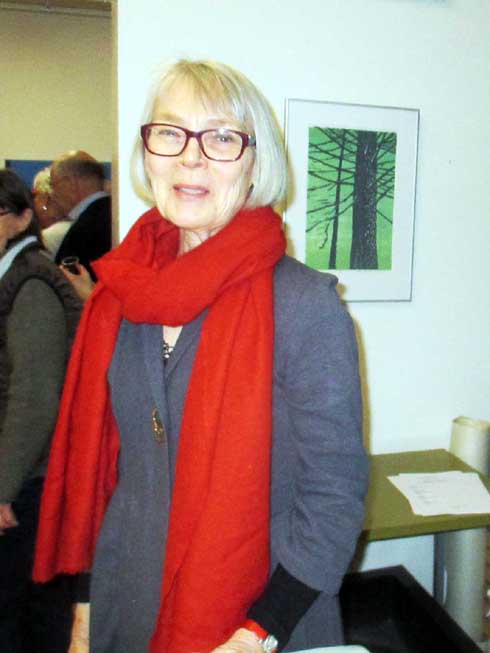 ULLA NISKASEN PUUPIIRROKSIA ON ESILLÄ GALLERIAN PAJASSAMME